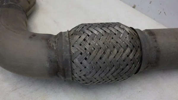 Värinänvaimennin OEM 204 Mercedes W204 3.0 V6 CDI:lle image 4
