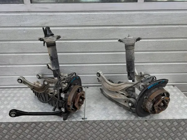 Porsche Cayenne III achterophanging OEM 9Y0513031C image 2