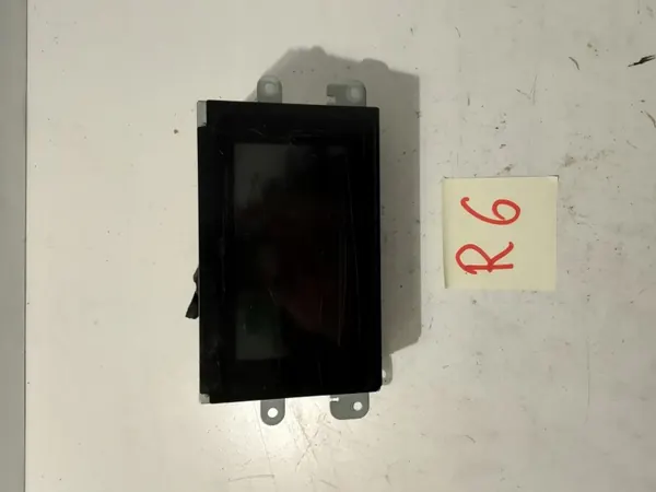 Nissan OEM 28090 AV620 R1 Navigationsbildschirm image 2