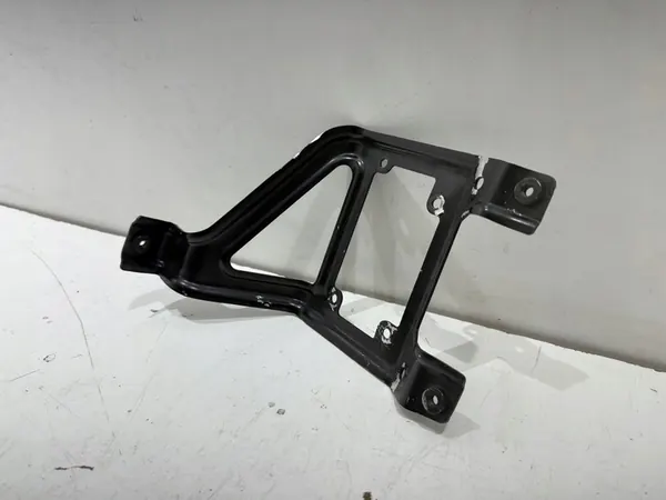 MERCEDES-BENZ E W212 Kylarelement OEM image 3