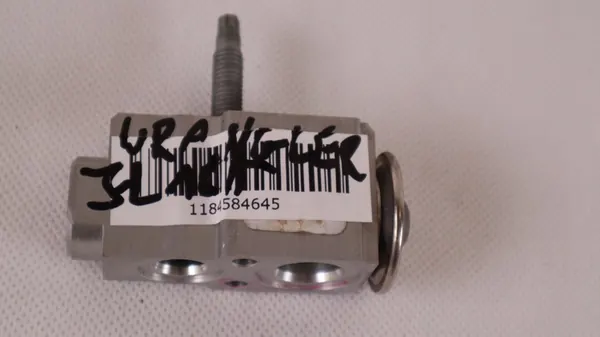 JEEP WRANGLER JL 2.0 T 18- Laajennusventtiili 68301876AA image 6