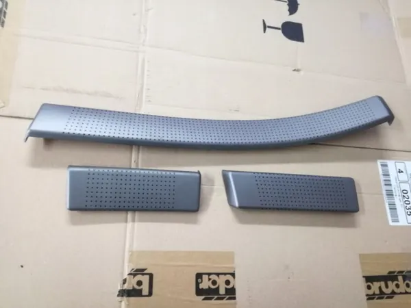 Décor console BMW E39 M-Package pièce OEM image 2