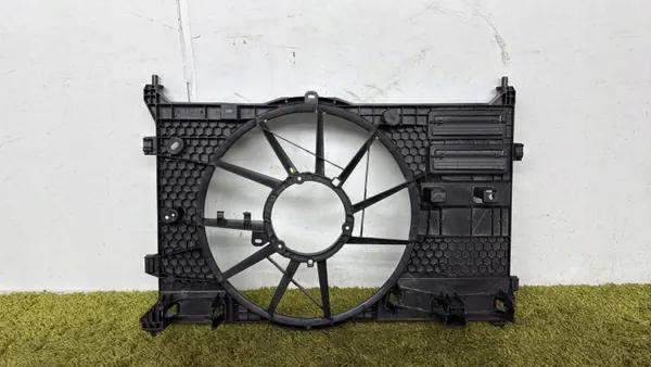 Lüfterbefestigungsgehäuse Ford Kuga III OEM S2X6-8C607-A image 2