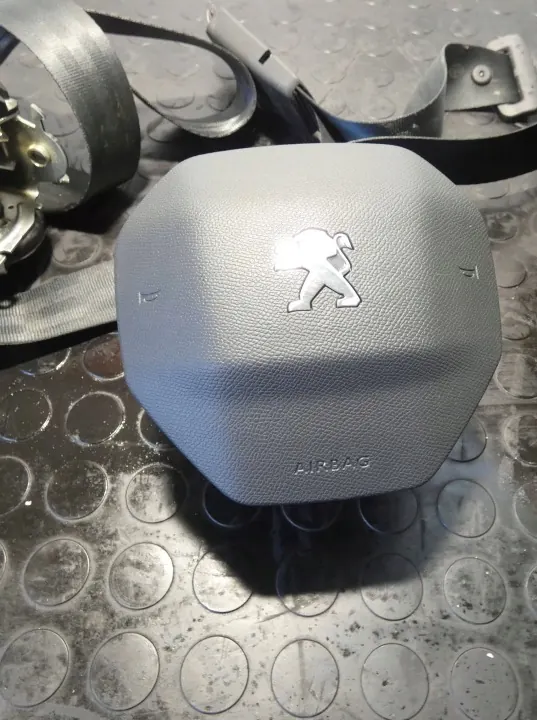 Dashboardconsole DESKA 2008 GT voor Peugeot 2008 GT image 7