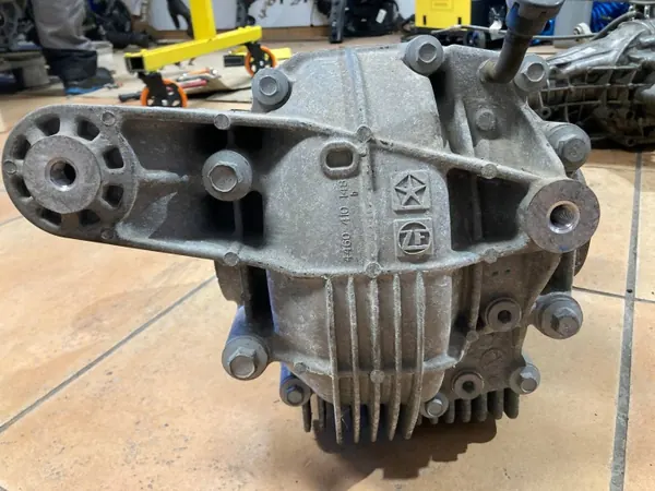 Différentiel OEM 68427796AA 3.09 LSD pour Dodge Charger image 4