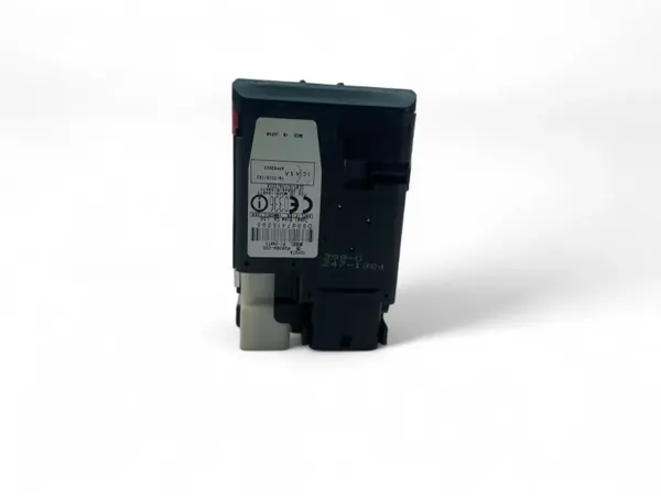 Station Toyota Corolla Verso OEM 896100F010 Gebraucht image 3