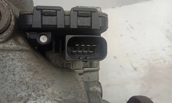 Caja de transferencia OEM 7619176 para BMW X1 E84 image 4