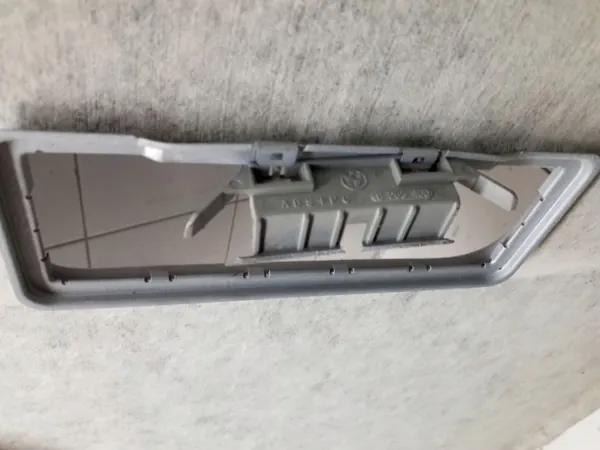 BMW OE 3906984 Painel Inferior para E46 Usado image 5
