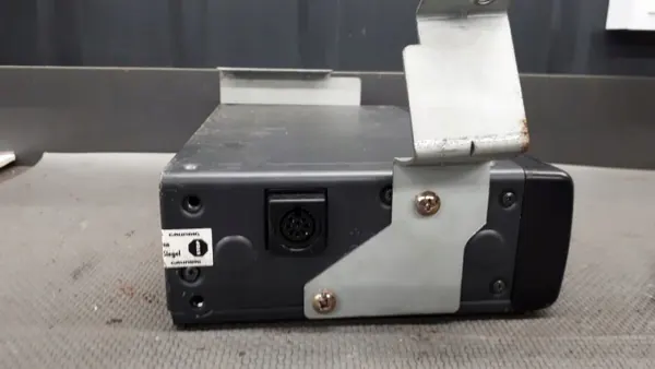 OEM A0028205389 CD-vaihtaja Mercedes Vito Vianolle image 3