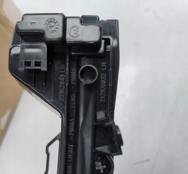 OEM 23962849 Pisca esquerdo LED espelho Peugeot image 3