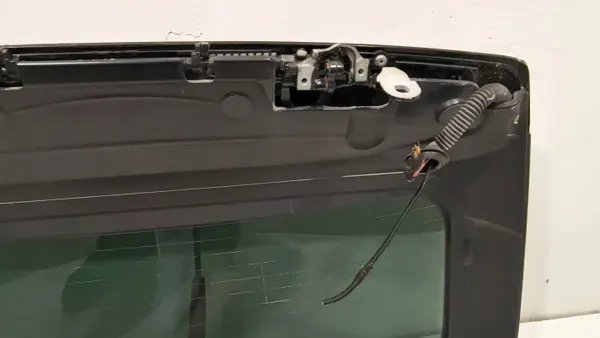 Vitre arrière de hayon OEM 499542 pour BMW 3 F30 image 9