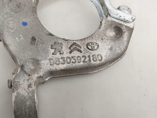 Toyota ProAce City Laakerituki OEM 9830392180 image 3