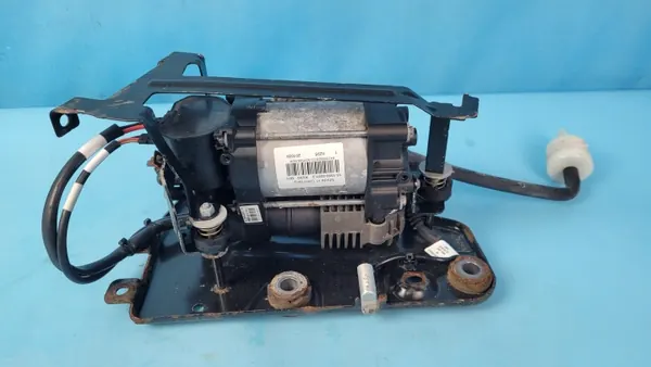 Volvo XC90 II Jousituskompressori OEM 32315091 image 2
