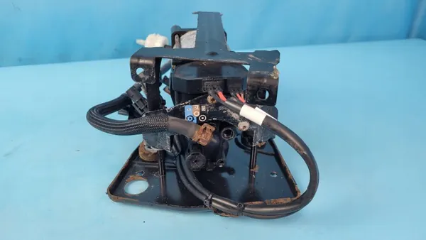 Volvo XC90 II Jousituskompressori OEM 32315091 image 6