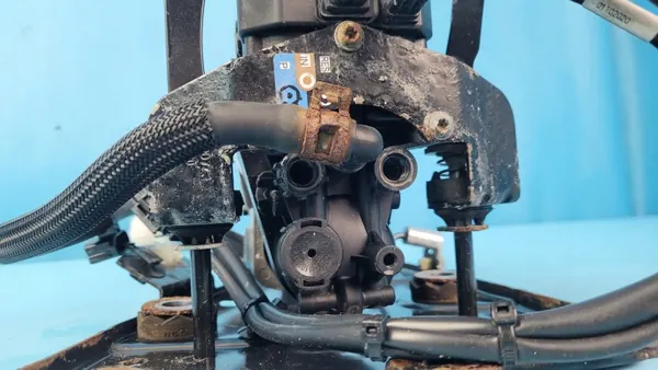 Volvo XC90 II Jousituskompressori OEM 32315091 image 8