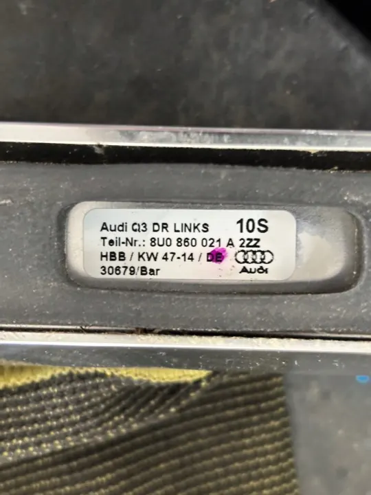 Audi Q3 8U0 dakdragers OEM 8U0860021A/22A image 5