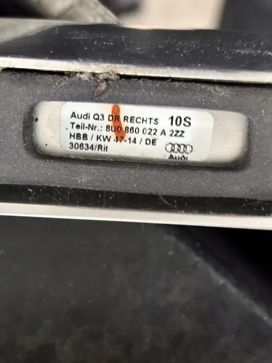 Audi Q3 8U0 dakdragers OEM 8U0860021A/22A image 6