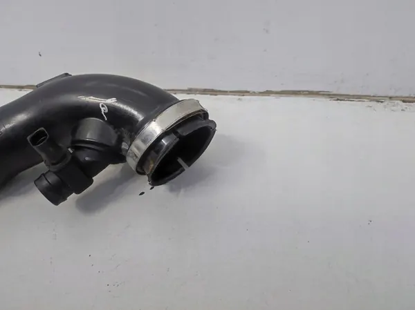 Tubería de Intercooler VW Transporter T6 2.0 TDI image 3