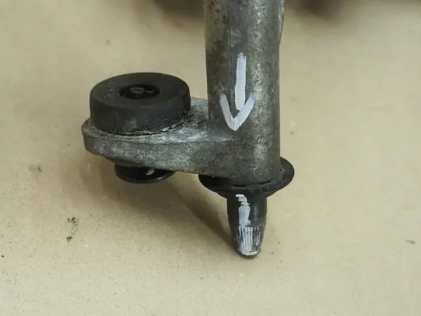 Frontscheibenwischermotor links Seat Altea 5P OEM image 2