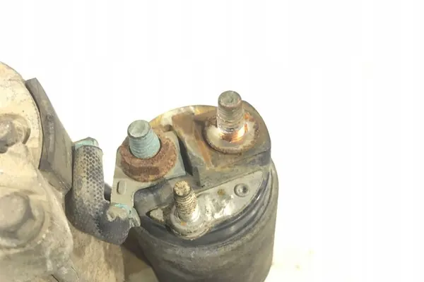 Motor de arranque VOLVO XC70 1.6L diésel 2014 OEM 30644972 image 5