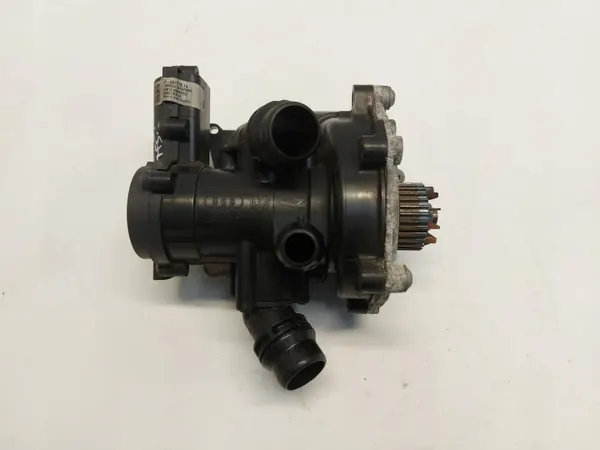 VW Vesipumpun Termostaatin Kotelo OEM 06L121111J image 2