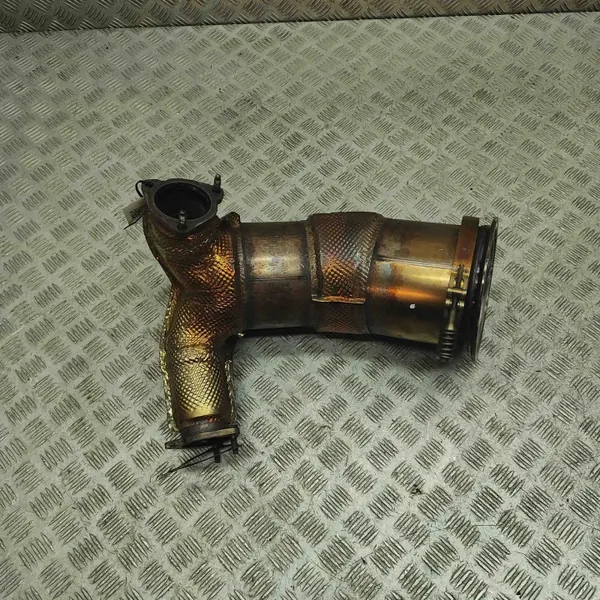 Catalyseur OEM 8W0131703AA pour Audi A4 3.0L image 2