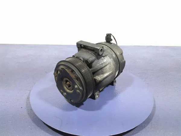 Renault Laguna II 1.9 DCI Compressor AC 8200021822 image 2