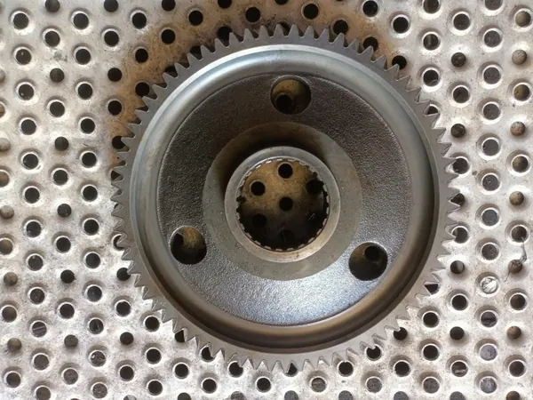 Roda dentada Scania OEM 1500145 para R GRS895/905 image 2