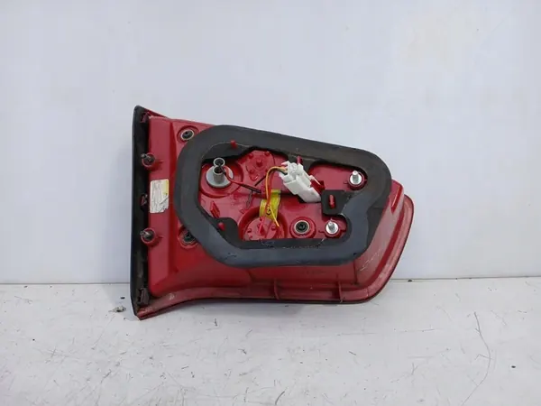 Luz trasera derecha para Kia Sportage III image 2