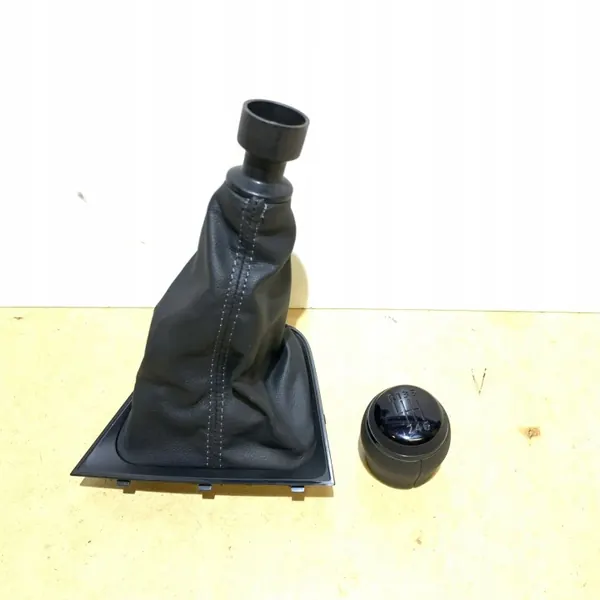 Renault EXPRESS Funda Palanca Cambios OEM 2D0029339P image 2