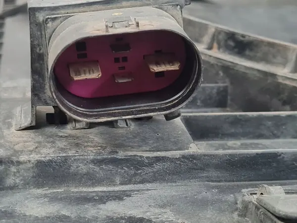 Volkswagen OE 2H0121253A Radiador de agua image 5