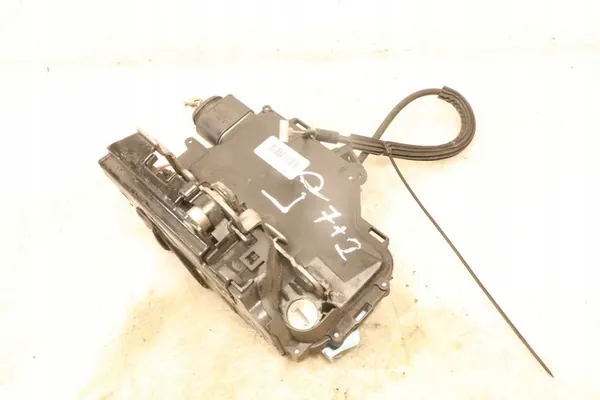 Linke Vorderes Schloss SKODA ROOMSTER 3D1837015AD image 2