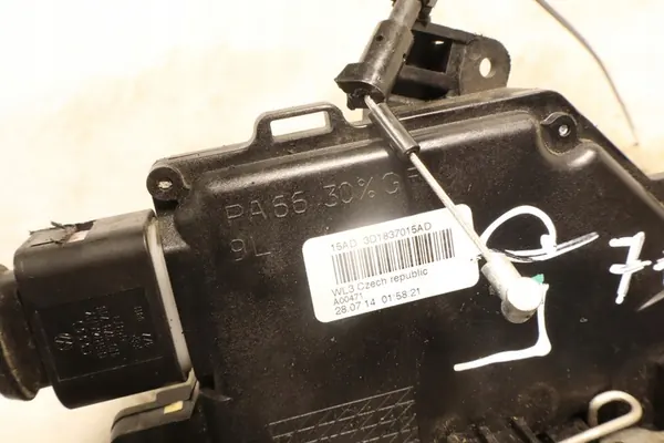 Linke Vorderes Schloss SKODA ROOMSTER 3D1837015AD image 7