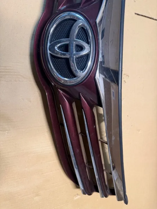 Toyota Avensis T27 2012-2015 Grille OEM 070326 image 3