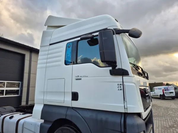 Cabina nua MAN TGX Euro 6 XLX - OEM KABINA GOŁA XLX image 4
