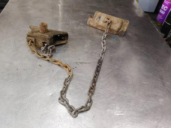 Supporte Roue de Secours Ford Ranger OEM CNE425 image 3