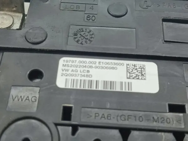 Fusível relé bateria OEM 2Q0937548D para Seat Arona image 7