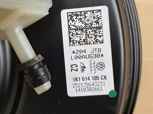 Servo de Frein + Pompe + Capteur / Audi A3 8P - VW Golf VI / 1K1614105CK image 2
