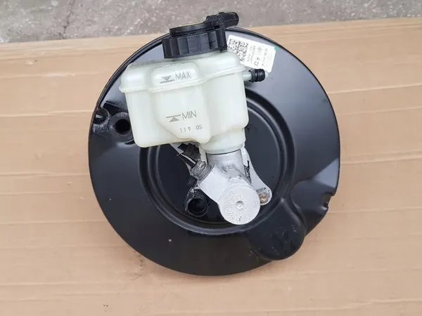 Servo de Frein + Pompe + Capteur / Audi A3 8P - VW Golf VI / 1K1614105CK image 5