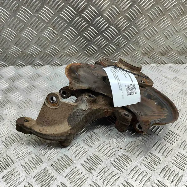 Mozzo ruota posteriore destro VW Golf VII Variant 5Q0505436F image 2