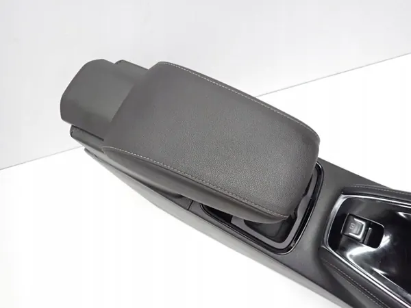 Túnel de apoyabrazos YP00054577 para Opel Grandland X 19R image 7