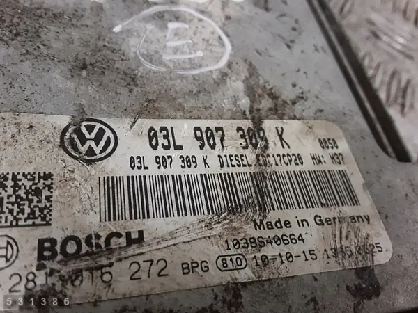 2010 VW Transporter T5 ECU 2.0 Diesel 03L907309K image 3