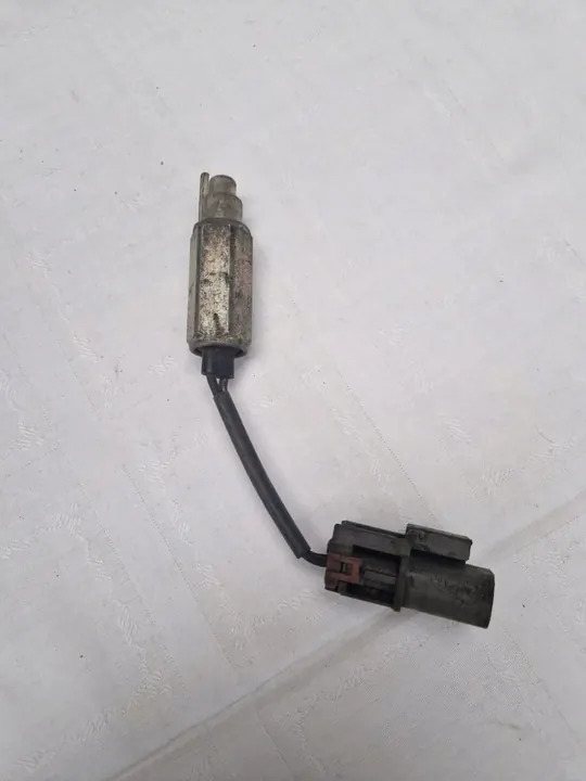 Válvula Eletromagnética Nissan Sunny II image 2