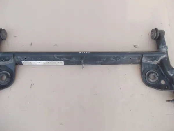 Suzuki Swift MK6 achterophanging balk OEM 46510-51K00 image 4
