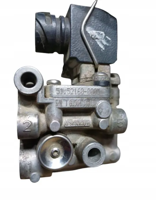 Électrovanille EGR MAN TGX Euro 5 OEM 51521600005 - Utilisé image 7