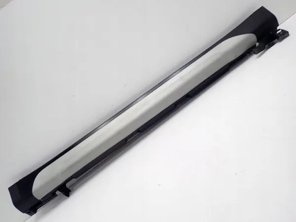 OEM 77231-61M0 Rechter dorpelbeschermer Suzuki SX4 image 2