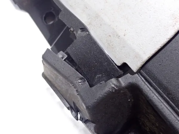 OEM 77231-61M0 Rechter dorpelbeschermer Suzuki SX4 image 10