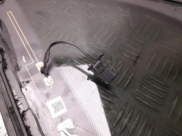 Audi Q5 sivulasi OEM 8MA845298 oikea taka image 4