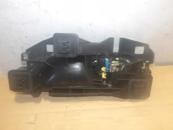 OEM 98182872 A006AB01 Höger framdörrhandtag image 4