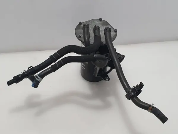 VW Golf Sportsvan Audi A3 1.6 TDI Brandstoffilterhuis 5Q0127400F image 3